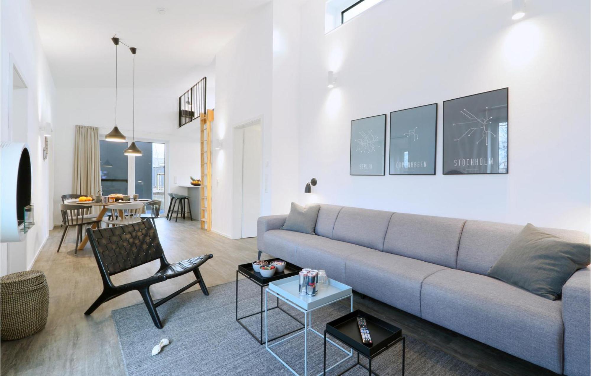 Beach Front Home In Lembruch-Duemmer See With Wifi Exterior photo
